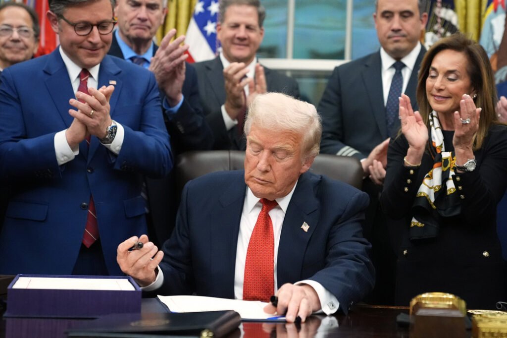 Trump signs bill to make public Epstein case materials